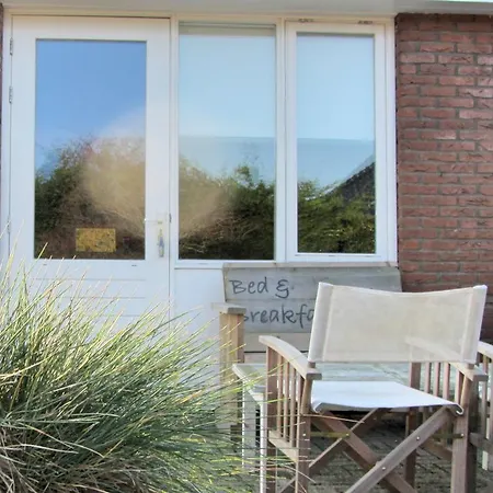Bij Het Strand Gæstehus *